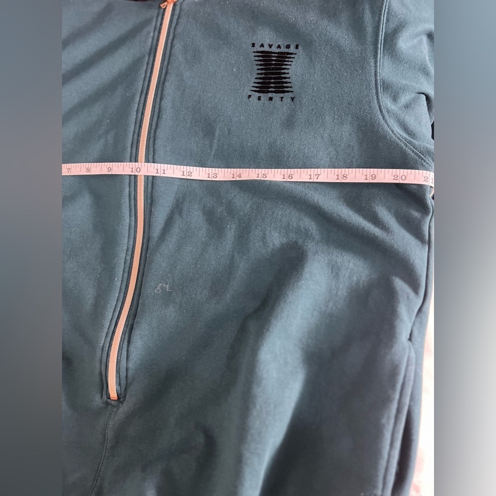Savage X Fenty Green Zip Hooded Hunter Green Jumpsuit Size Large - Picture 13 of 16